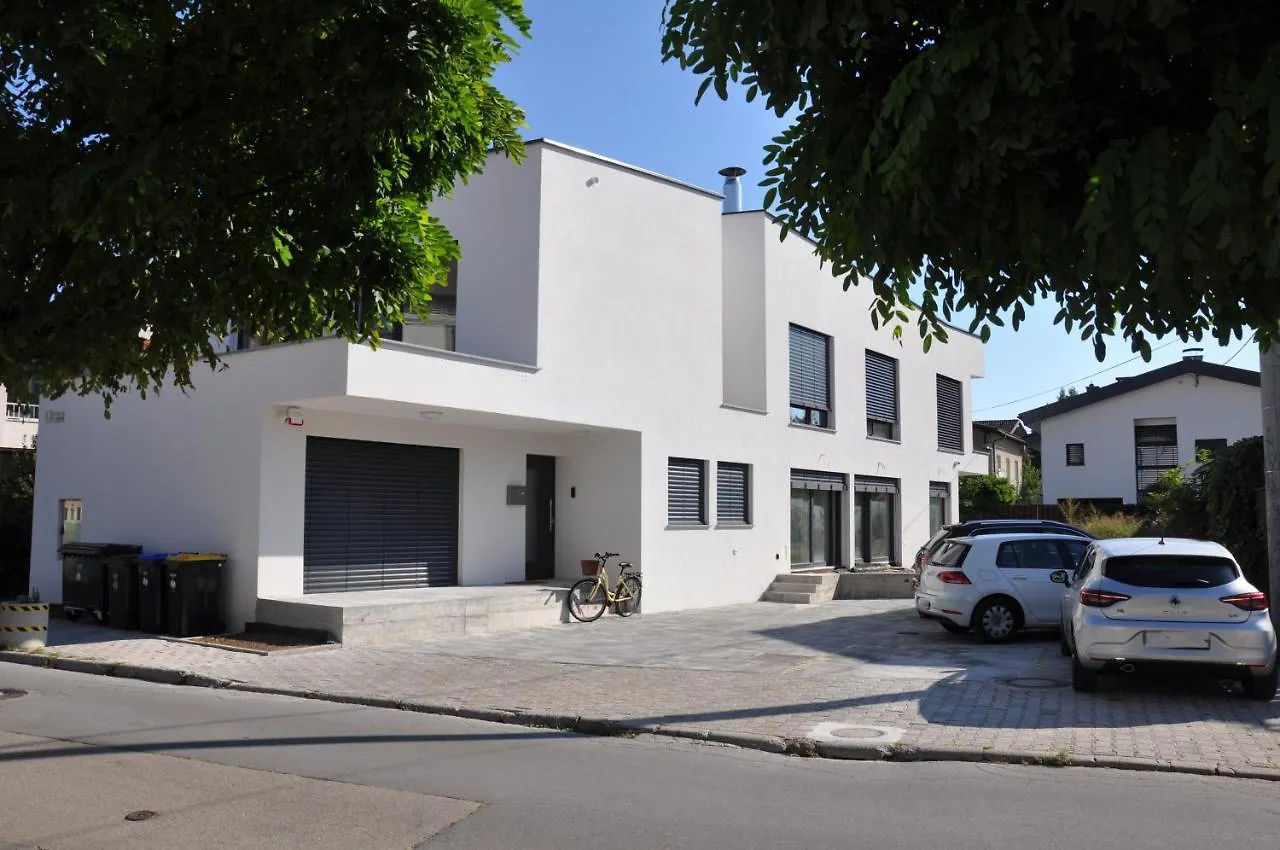 Apartments Trnovo Laibach