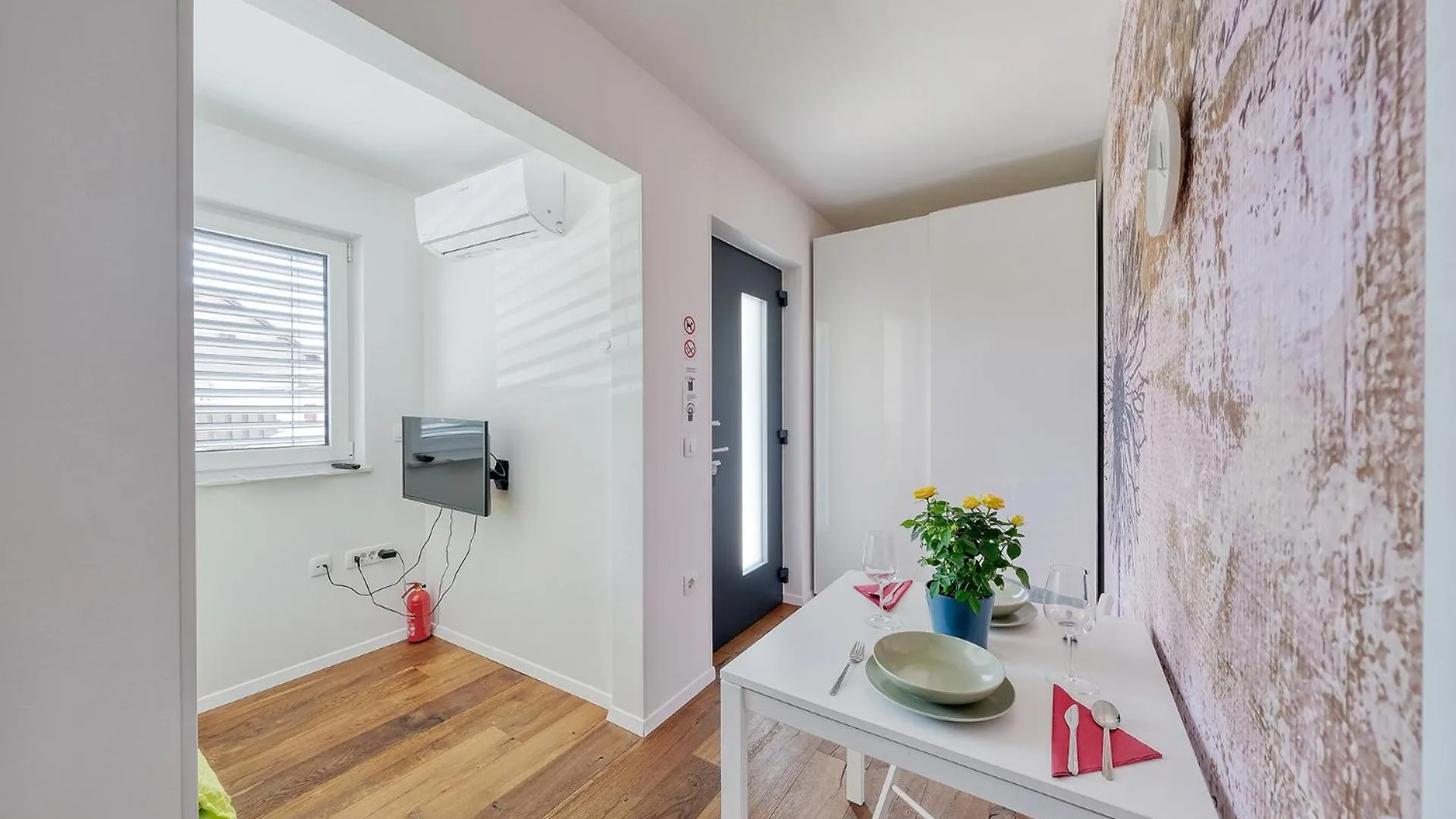 Apartments Trnovo